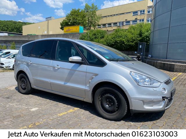 Ford S-Max Titanium Pano 7-Sitzer leder Motorproblem