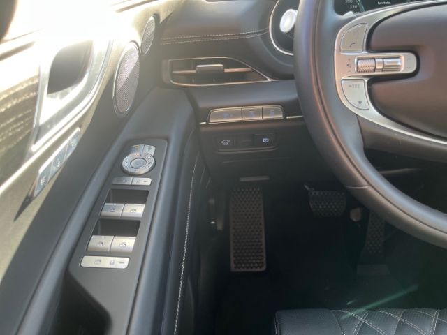 Fahrzeugabbildung Genesis GV80 2.5T AWD Sport AD Leder Memory Sitze LED AC