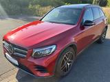 Mercedes-Benz GLC 350d AMG 4Matic Pano Ahk Burmester - rote Mercedes-Benz GLC-Klasse