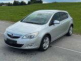 Opel Astra 1.4 Turbo*140 PS*Klima*Lenkradh... - Opel Astra: 140