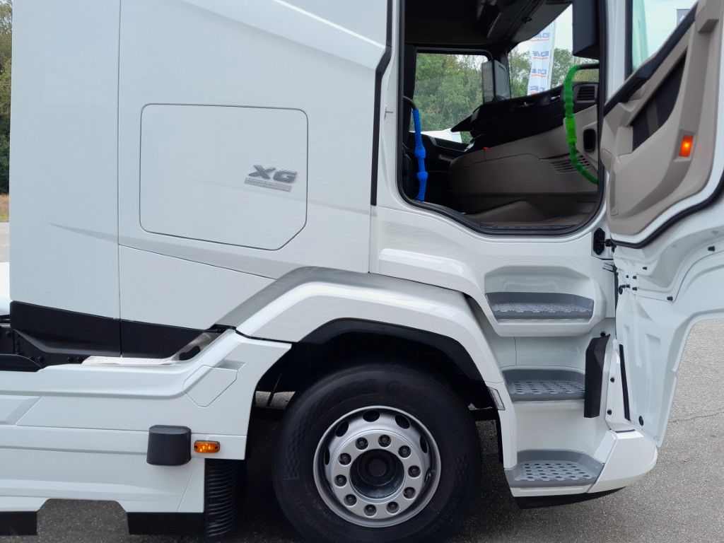 Fahrzeugabbildung DAF FT XG 480