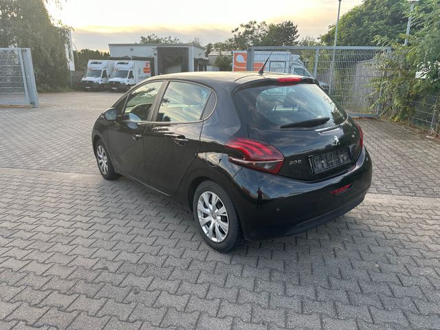 Peugeot 208 Active