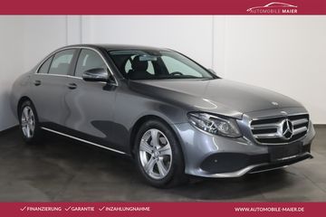 Mercedes E 220 - 1