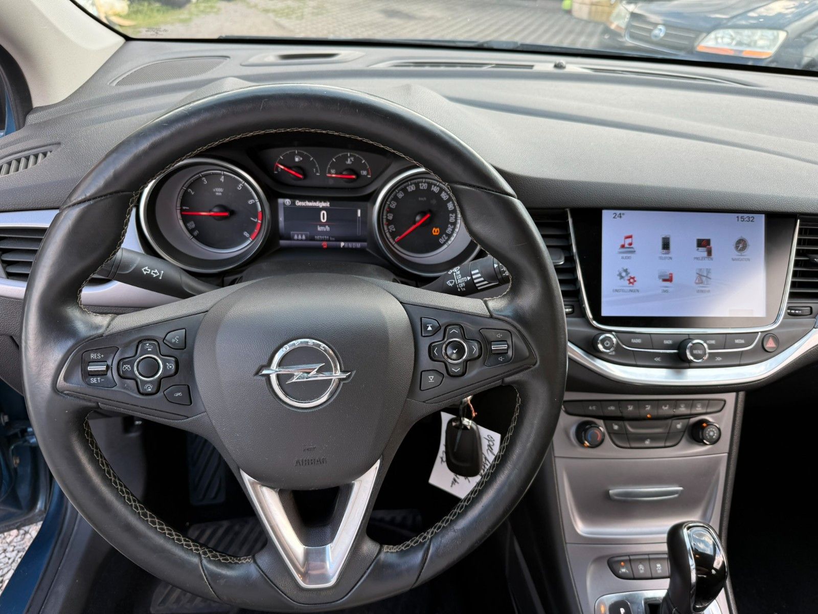 Fahrzeugabbildung Opel Astra K Lim. 5-trg. Business Start/Stop