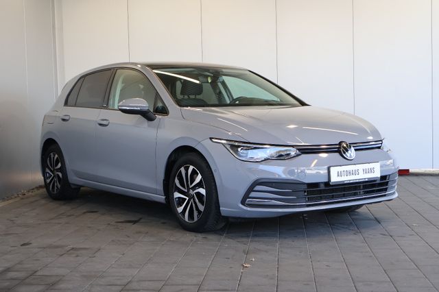 Volkswagen Golf VIII 2.0 TDI HUD+AID+MATRIX+PANO+KEY+AHK