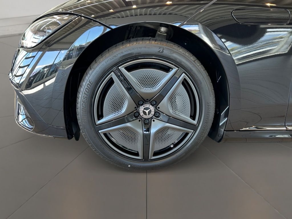Mercedes-Benz EQE 500 4matic AMG AMG MBUX Burm Night HUD Pano foto 9