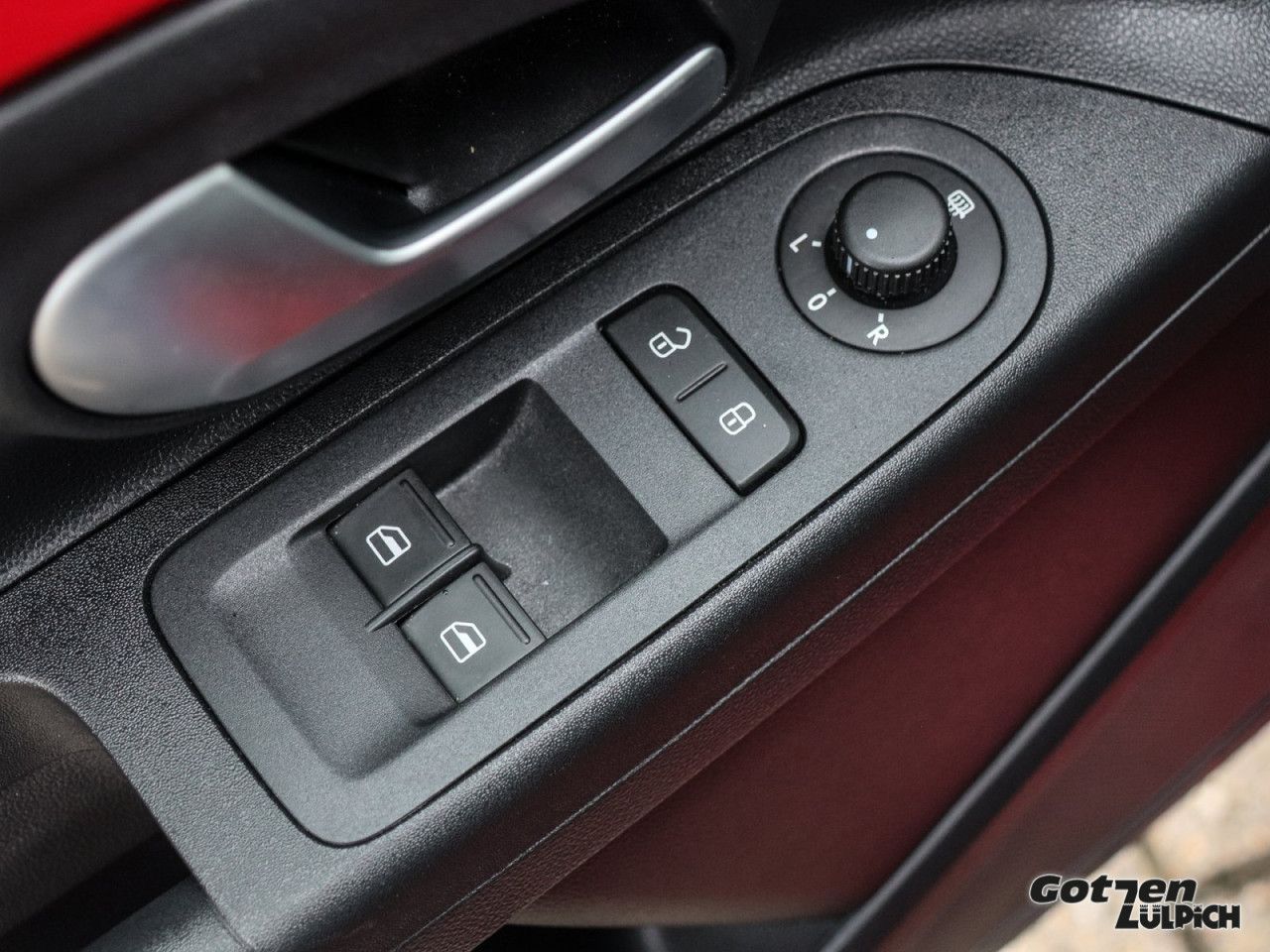 Fahrzeugabbildung Volkswagen up! move up 1.0 Klima Sitzheizung Winterpaket