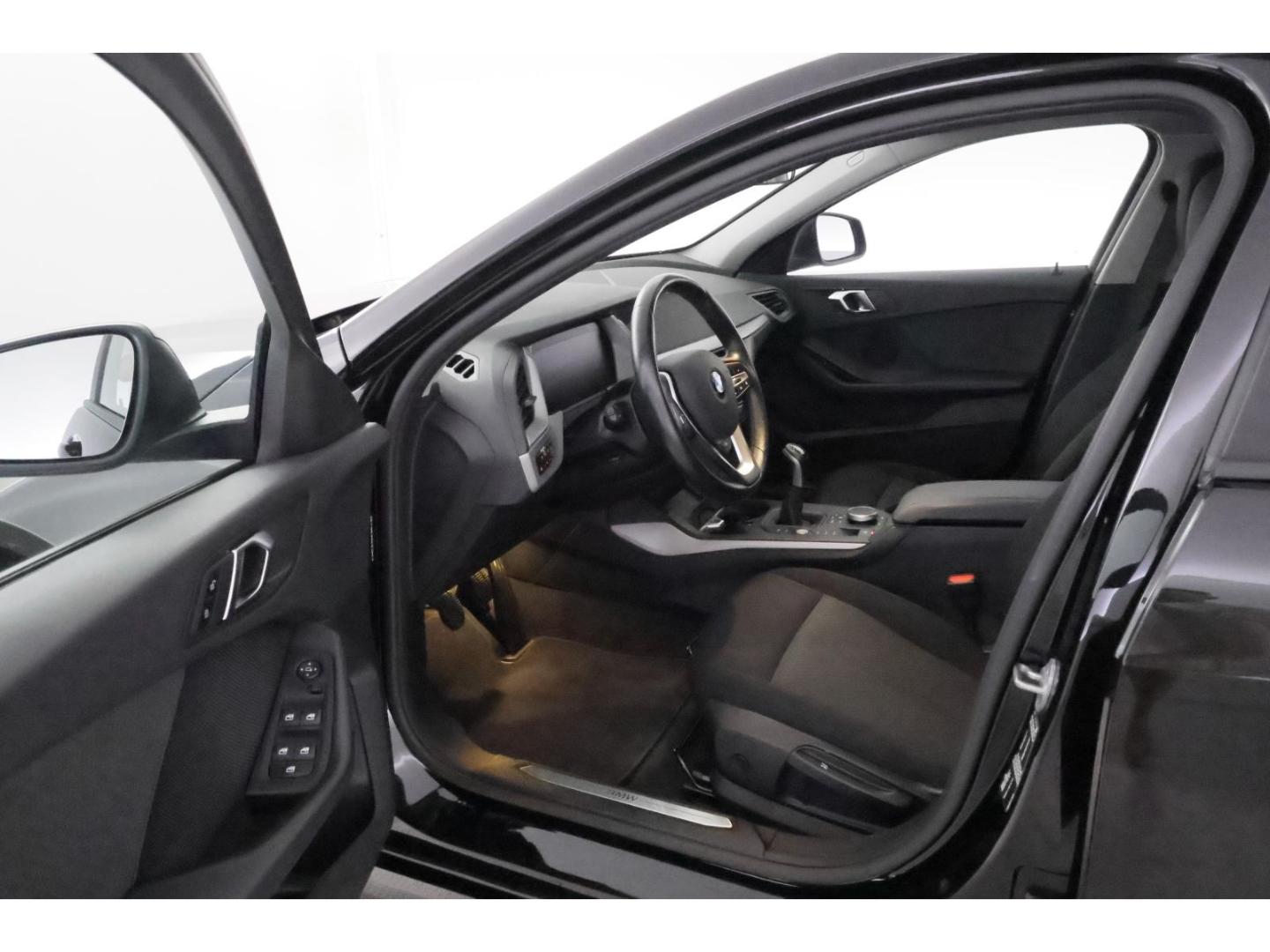 BMW 118 i Advantage+LED+PDC+VIRTUAL+SHZ+TEMPO, миниатюра 13