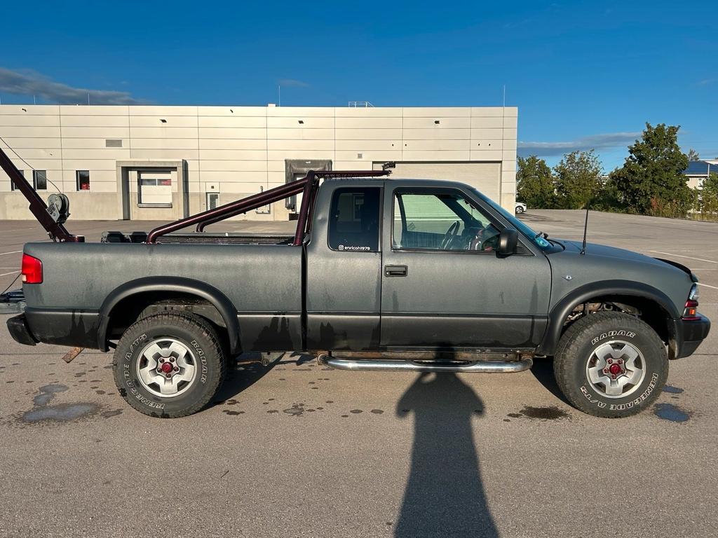 Chevrolet S10 ZR2 V6 4,3 US Car Pick Up Yo...