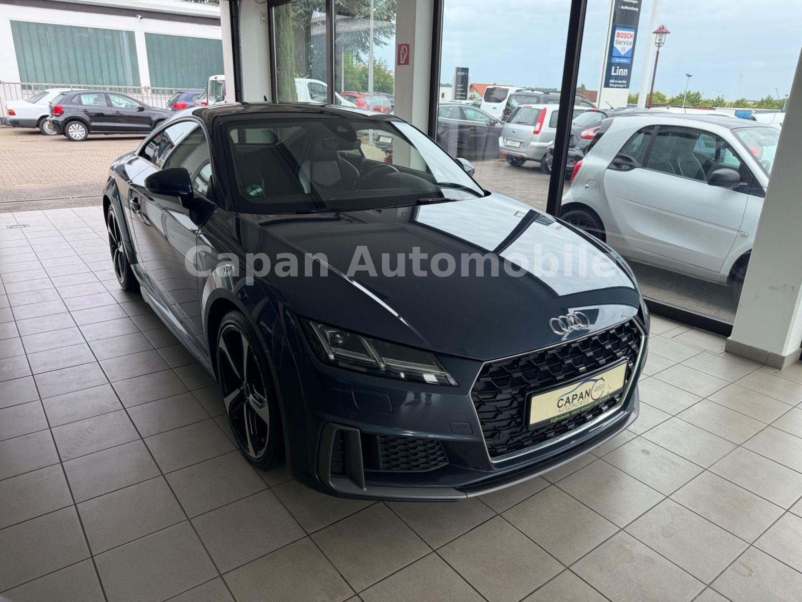 Audi TT Coupe 40 TFSI S-Line/Automatik/Alcantara