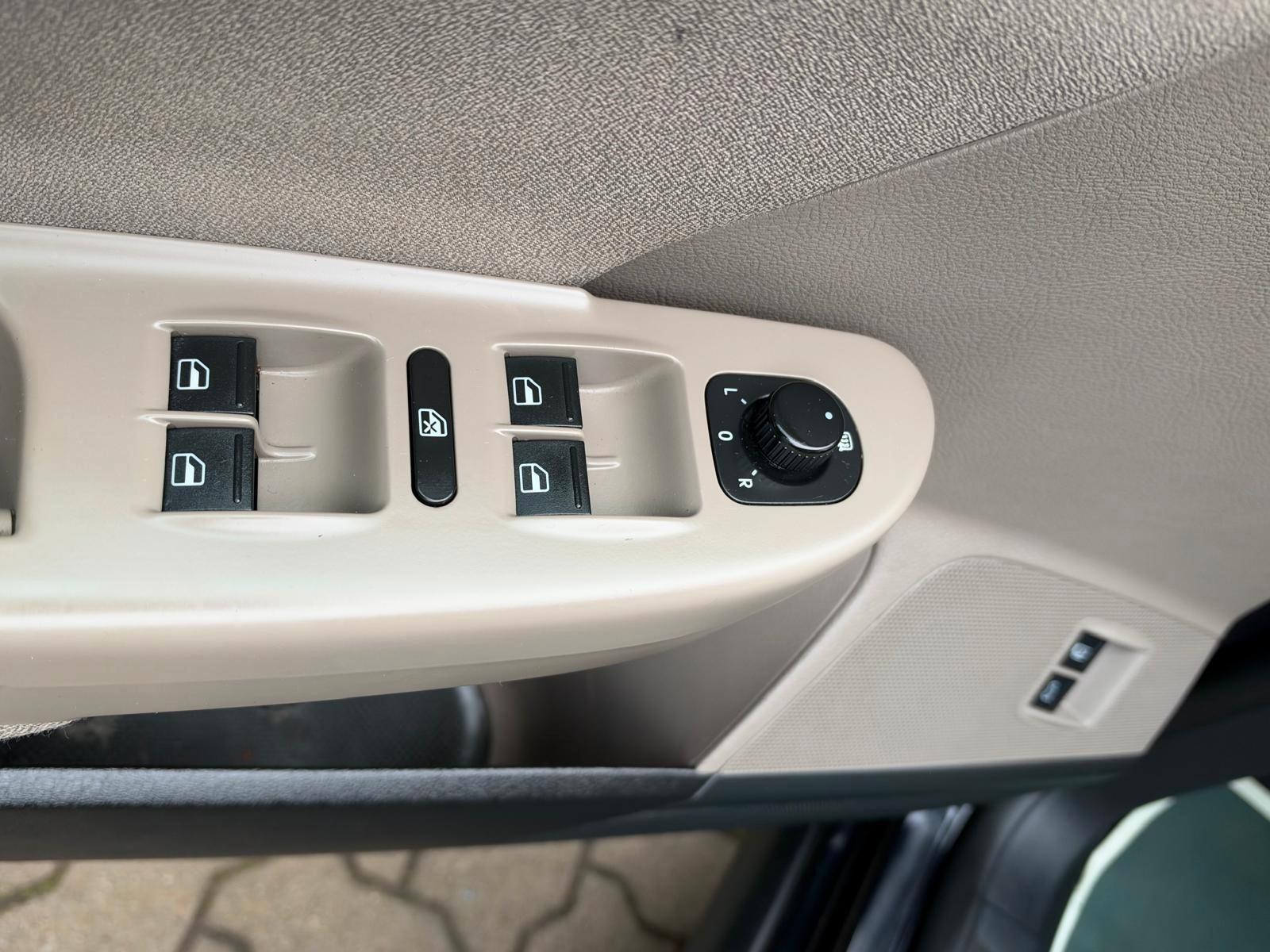 Volkswagen Passat 2007 — photo 16