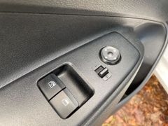 Fahrzeugabbildung Hyundai i10 1.2 Trend *Sitzhzg*Lenkradhzg*Spurhalte*PDC*