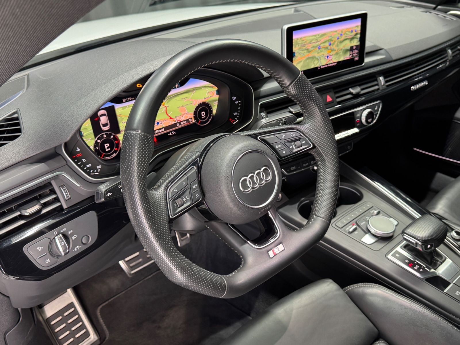 Fahrzeugabbildung Audi A5 Sportback quattro S-LINE|RS-SITZE|MASSAGE|B&O