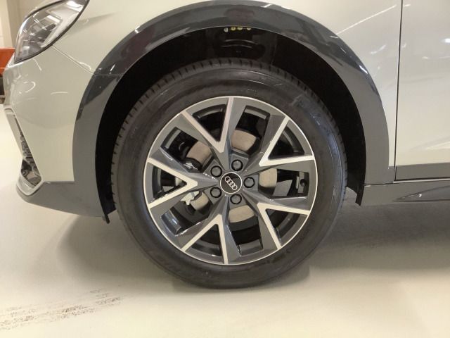 A1 allstreet 30 TFSI 81(110) kW(PS) S tronic