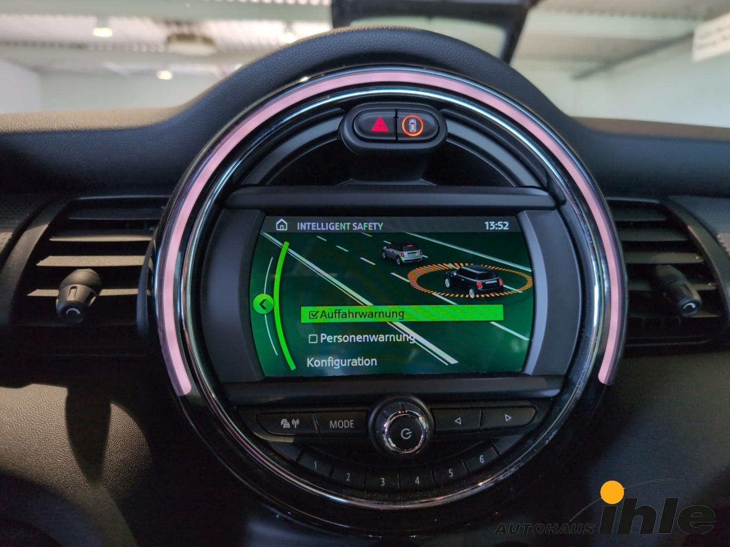 MINI Cooper 1,5 BLUETOOTH+AMBIENTEBELEU.+SPORTSITZE