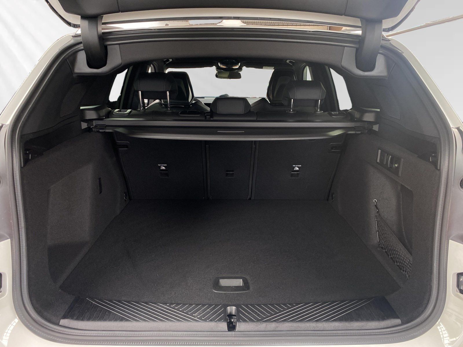 BMW X3 M50 - Bild 15