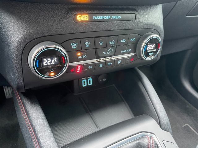 Fahrzeugabbildung Ford Kuga ST-Line Kamera, LED, SHZ vo und hi, Navi