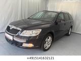 Skoda Octavia Combi Elegance - Skoda Octavia aus 2010: Combi