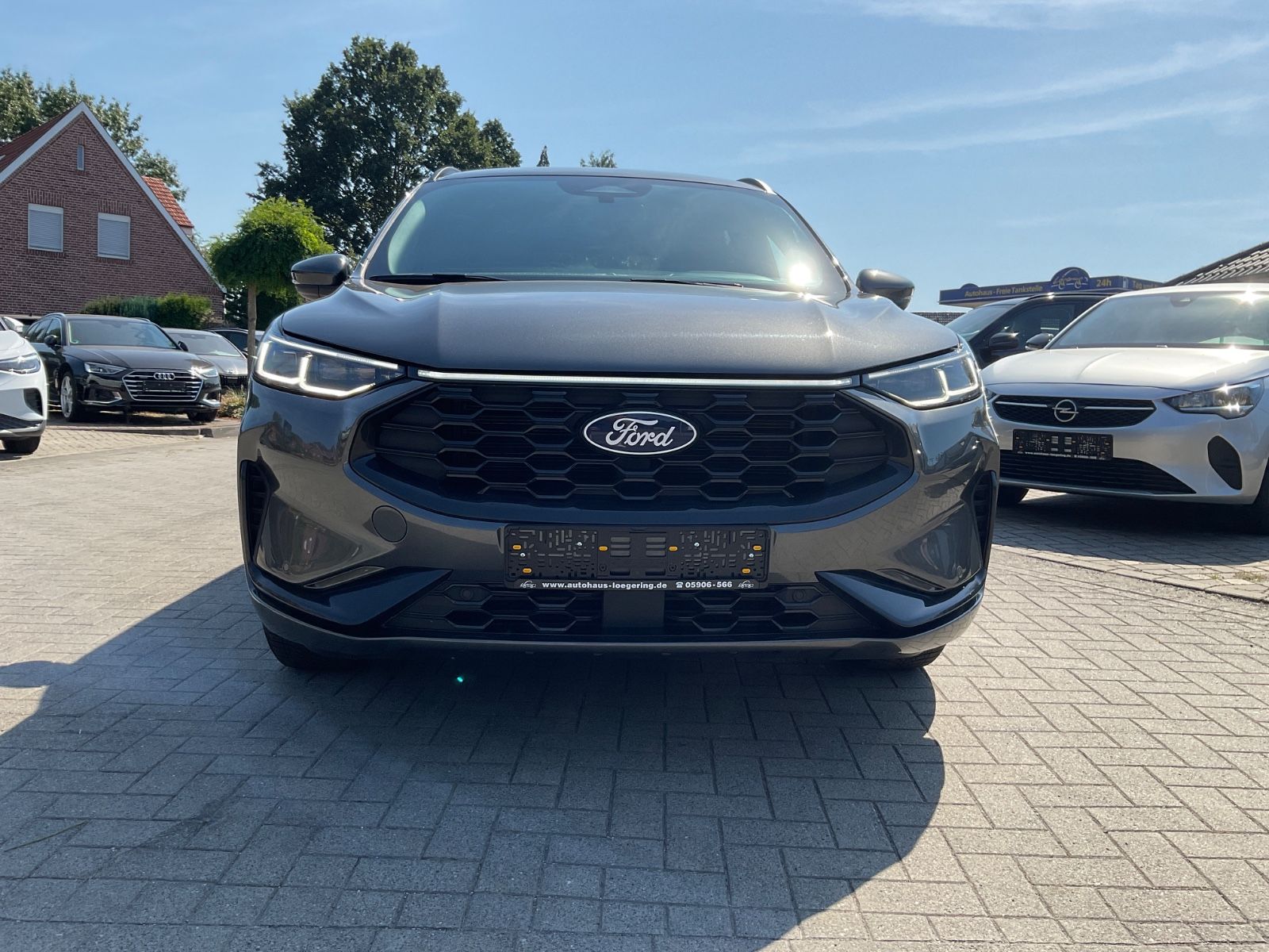 Fahrzeugabbildung Ford Kuga 1.5 EcoBoost ST-Line Auto,LED,ACC,Kamera