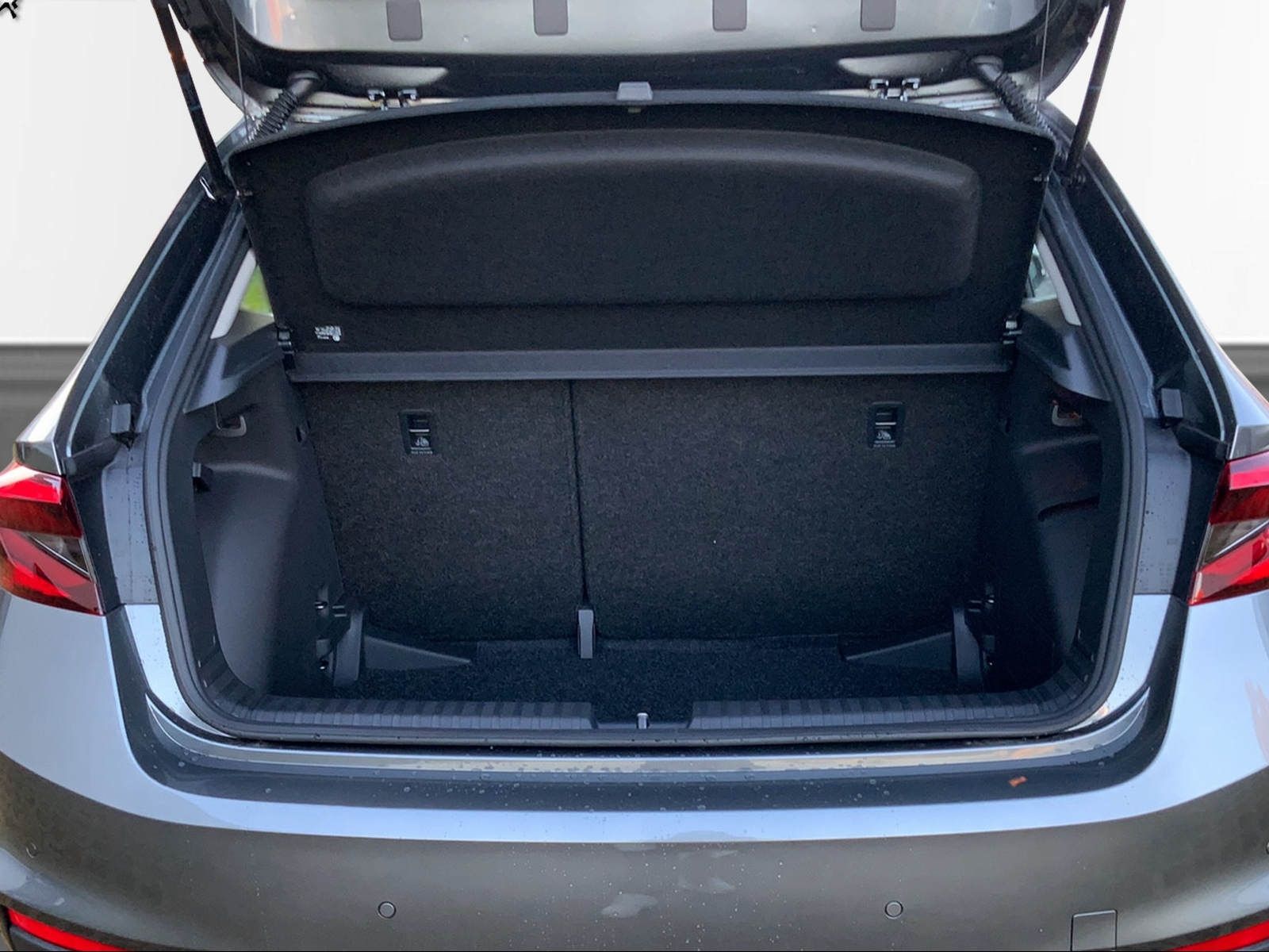 Fabia 1.0 TSI Essence SHZ,LED,Einparkhilfe hinte