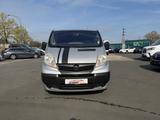 Opel Vivaro/Kombi Kombi L2H1 2,9t//9 Sitzer - Opel Vivaro: L2h2