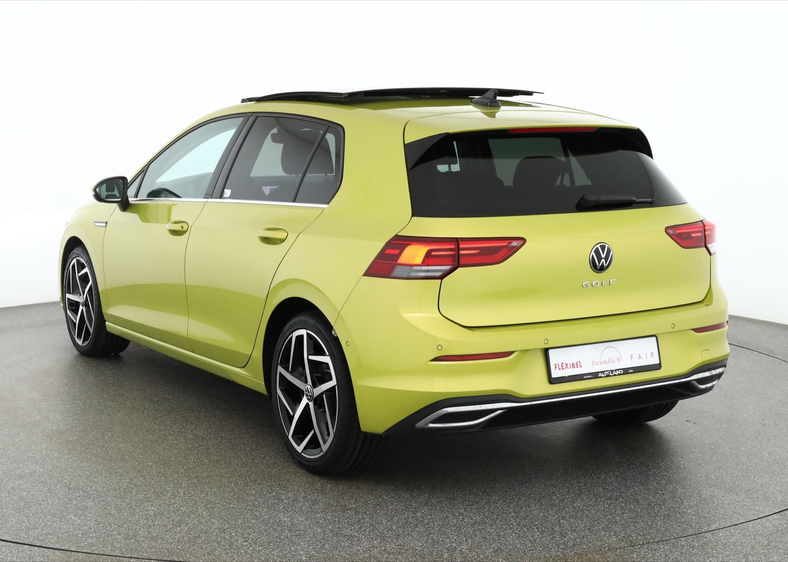 Volkswagen Golf VIII 1.5 TSI Style LED Navi ACC Panorama, миниатюра 3