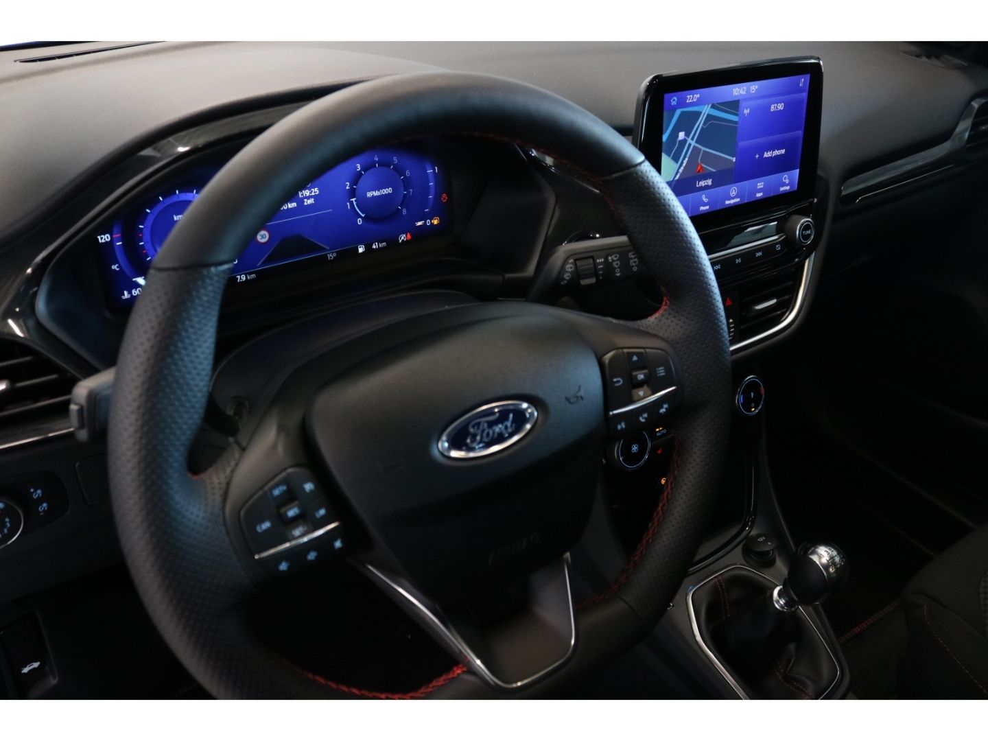 Fahrzeugabbildung Ford Puma ST-Line 1,0 Ecoboost MHEV Navi Winterpaket