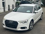 Audi A3 Limousine 40 TDI quattro sport B&O - Audi A3 mit Diesel-Antrieb: Weiß, Limousine