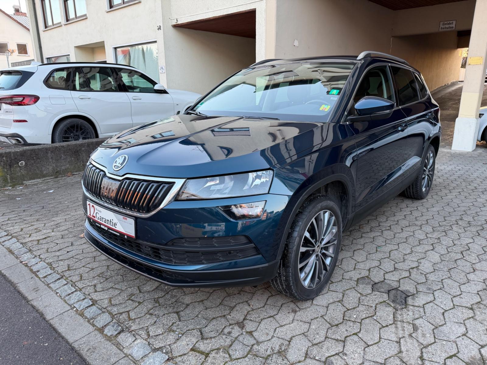 Skoda Karoq 1.5 TSI Style*DSG *AHK*NAVI*150PS*