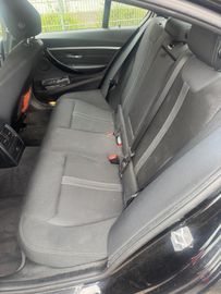 BMW 318 - 12