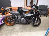 Honda CBR 1000RR - HONDA 2006 CBR1000RR