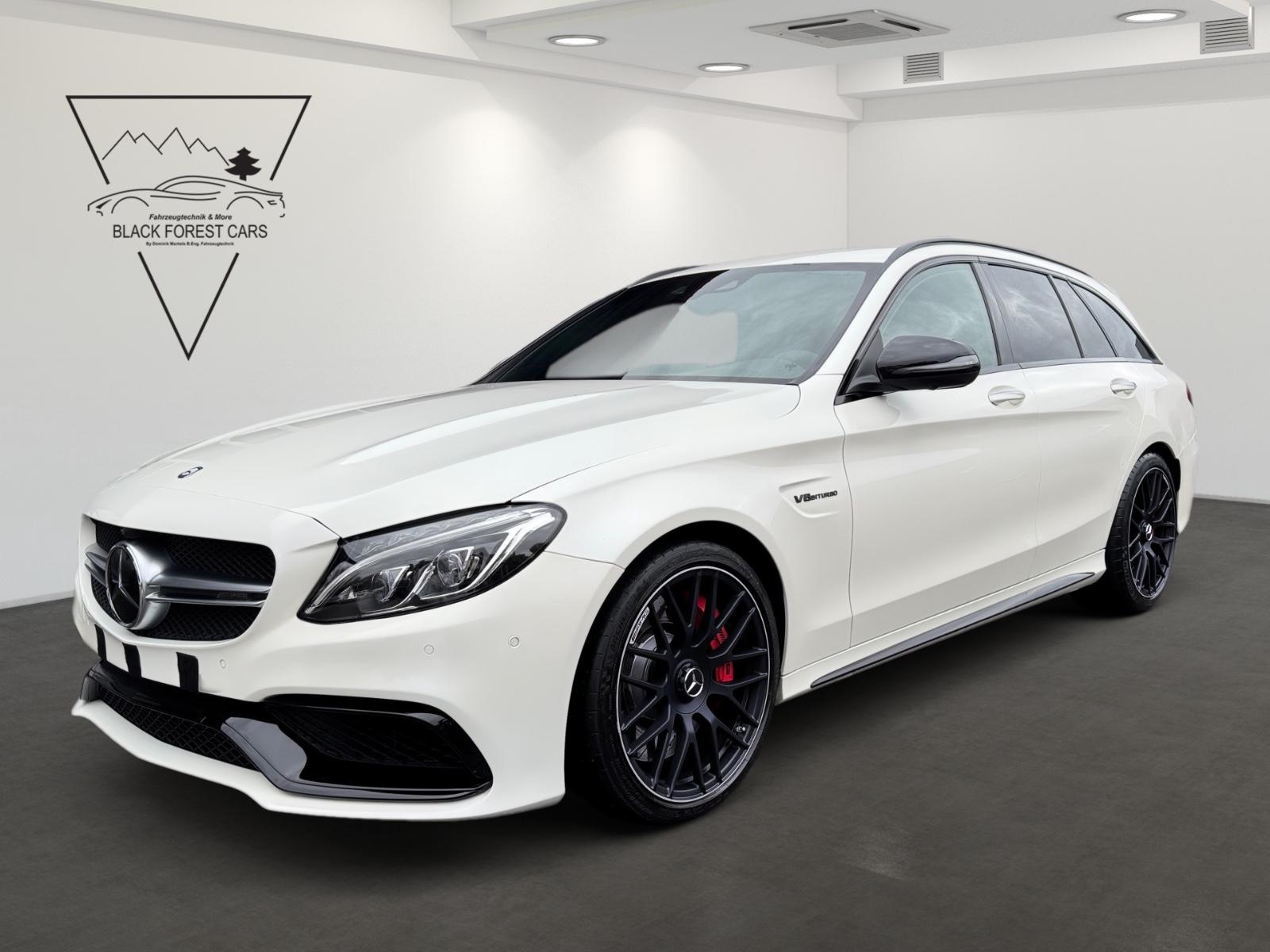 Mercedes-Benz C 63S AMG T-Modell Performance & Drivers Package