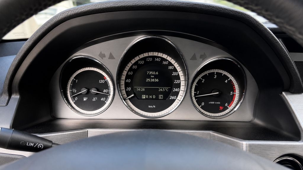 Mercedes-Benz GLK 220 – Bild 24