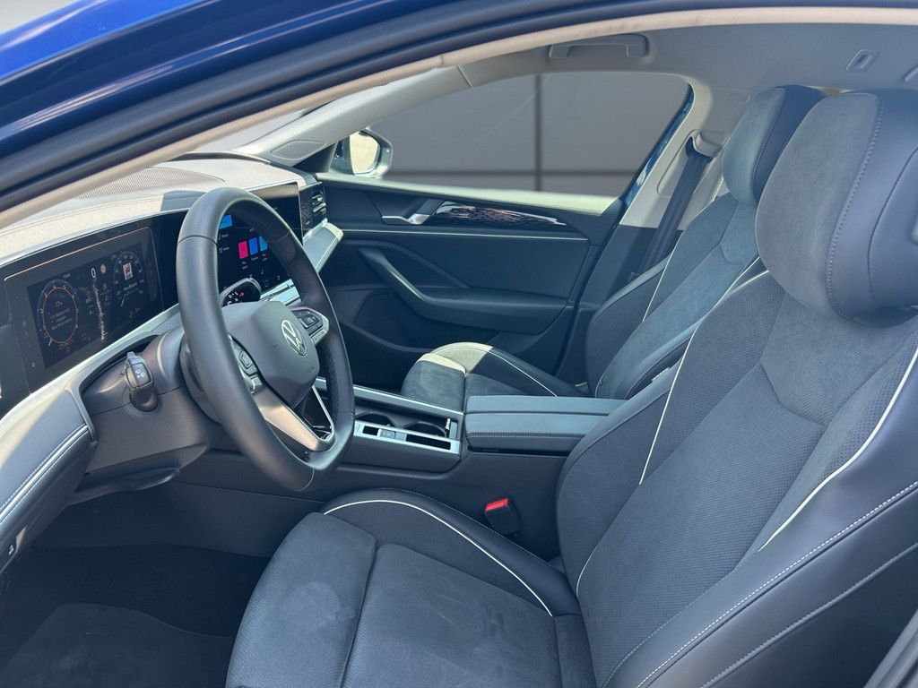 Passat Variant 1.5 eTSI Business *DSG*STANDH*AHK