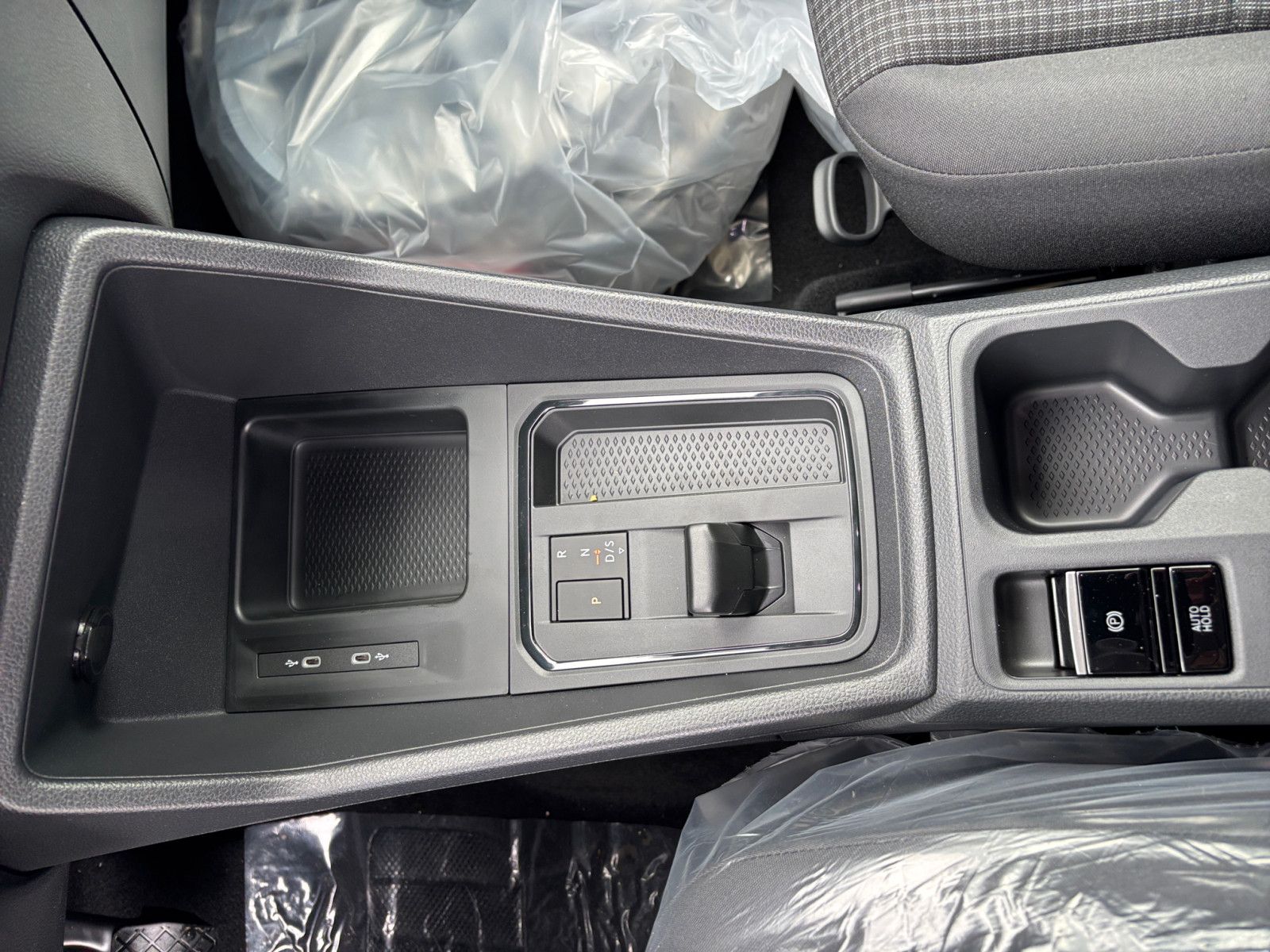 Volkswagen Caddy Maxi - Bild 8