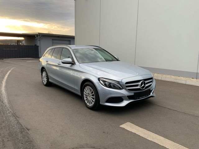 Mercedes-Benz C 220 d T Navi+LED+Sitzheiz.+Tempomat