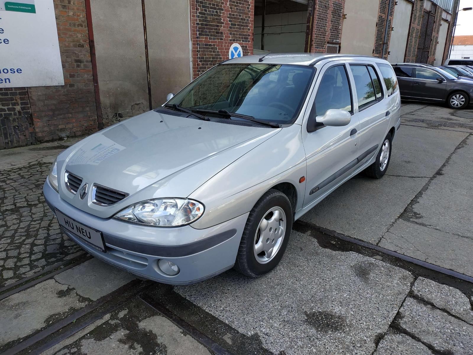 Renault Megane Grandtour 1.4/ TÜV NEU/ Klima/ ALU