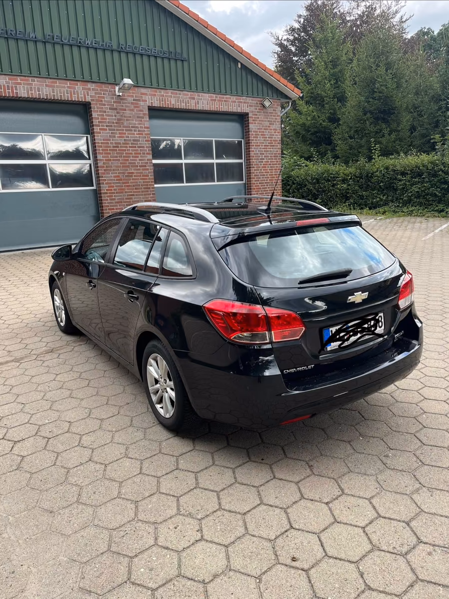 Chevrolet Cruze 2013 — engine 1.362 cm³, 140 HP (103kW)