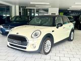 MINI COOPER / AUTOMATIK / GARANTIE - gebrauchte MINI MINI aus dem Jahr 2017