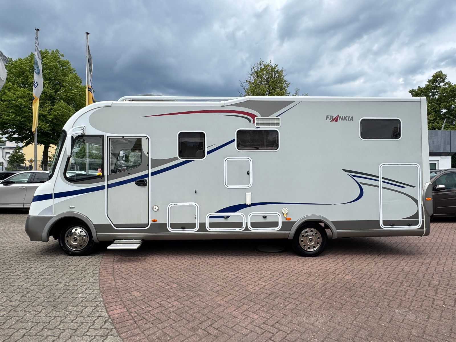 Fahrzeugabbildung Frankia I 7400 COMFORT CLASS MERCEDES SPRINTER 3.0 VOLL