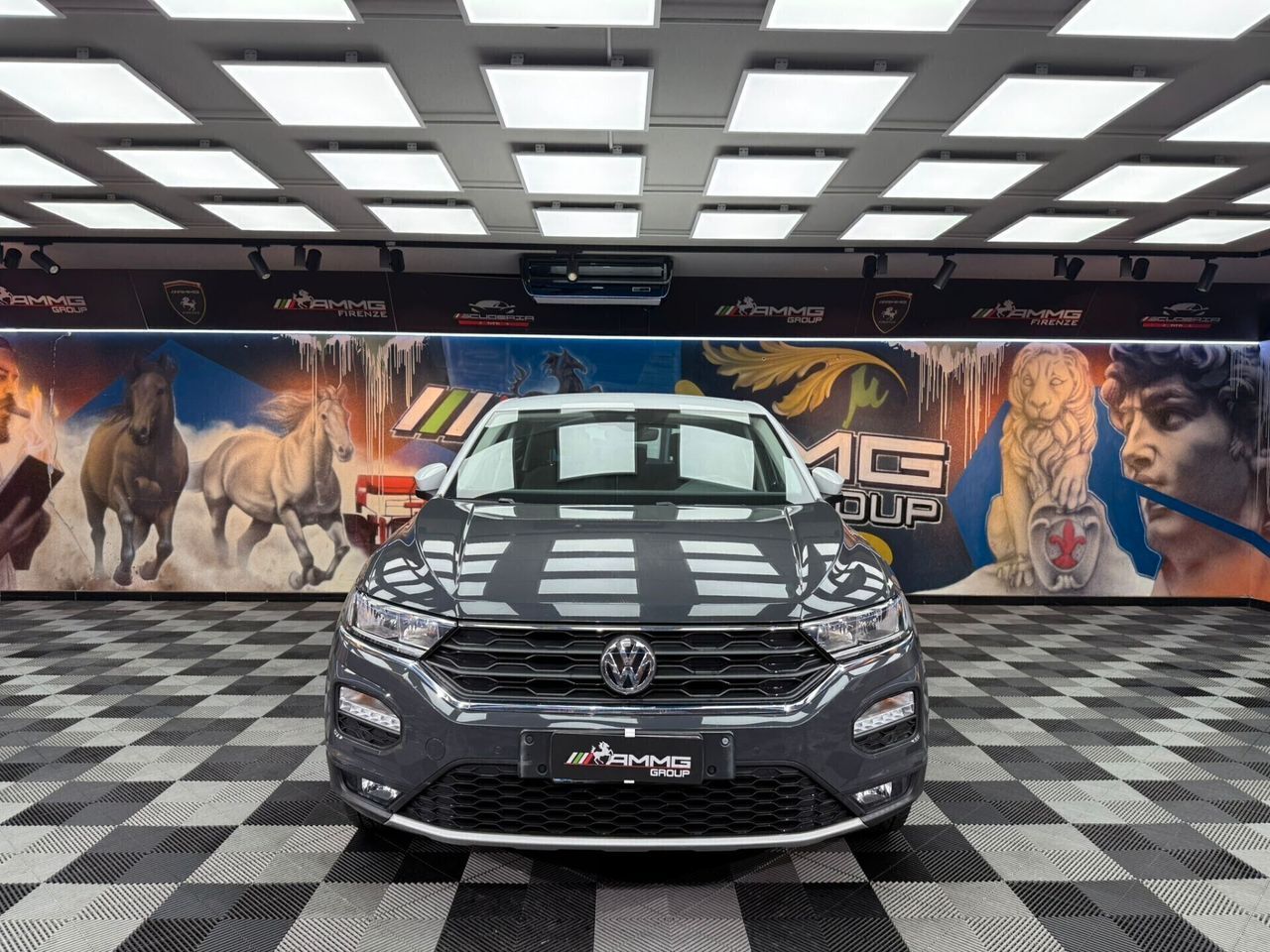 Volkswagen T-Roc 1.0 TSI 115 CV Advanced BlueMot imagem 2