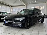 BMW 318dA/2.HD/LED/NAVI/HIFI/SPORTSITZE/19"ALU/LIFE - BMW 318 in Wuppertal
