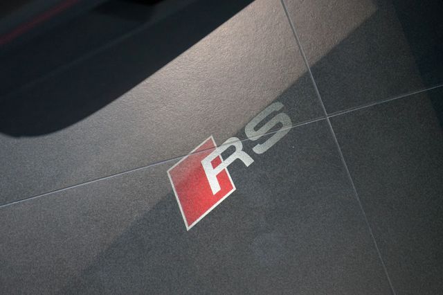 Audi RS3 Sportback | Schalensitze | Carbon | Keramik