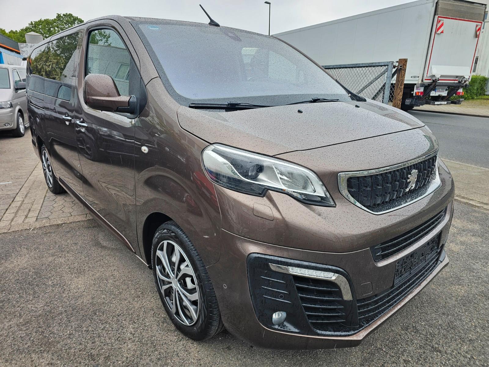 Peugeot Traveller Business VIP L3 leder/Panorama Head-up