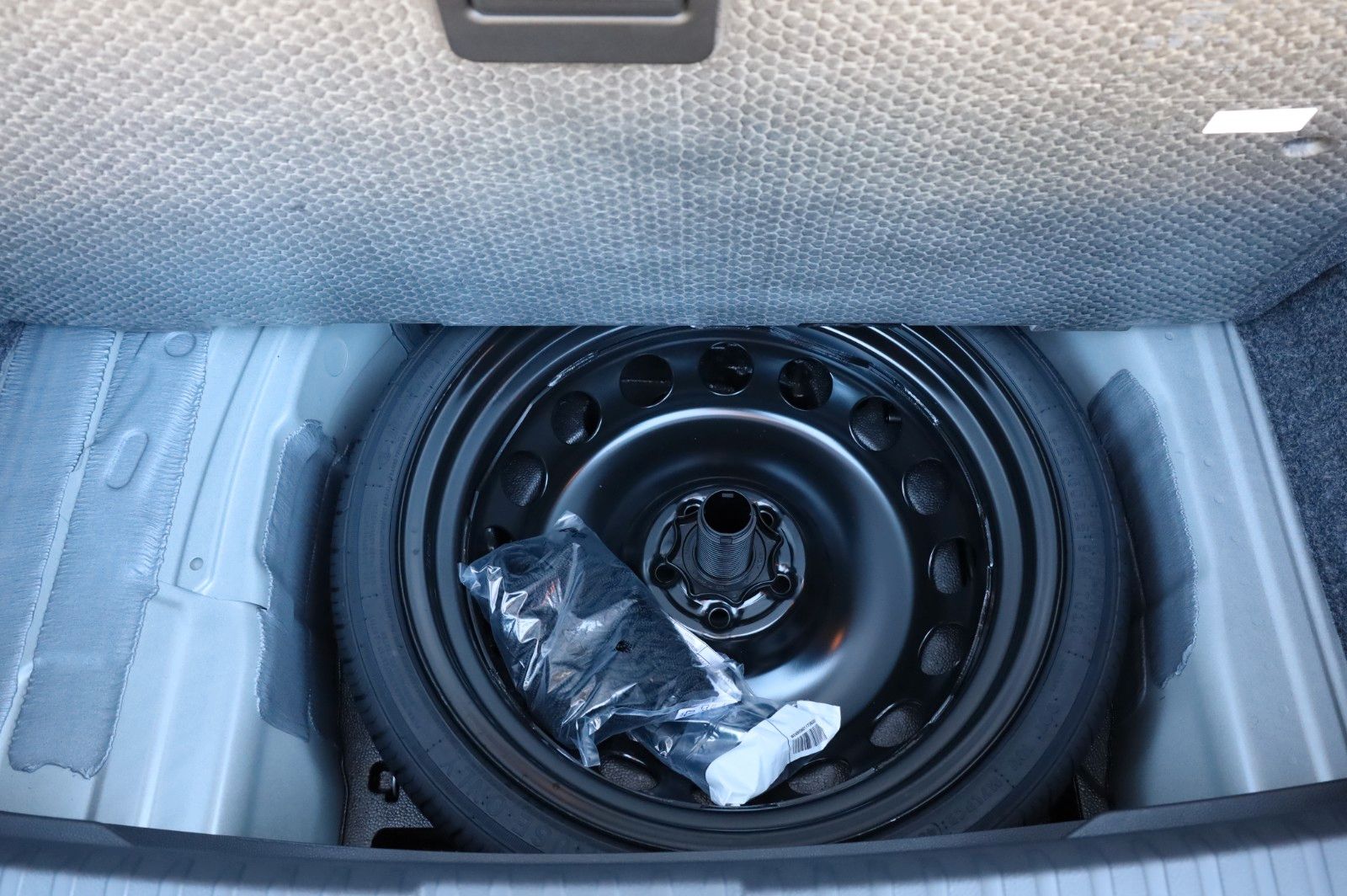 Fahrzeugabbildung SEAT Ibiza Style 1.0 TSI Edition *FULL LINK *LED