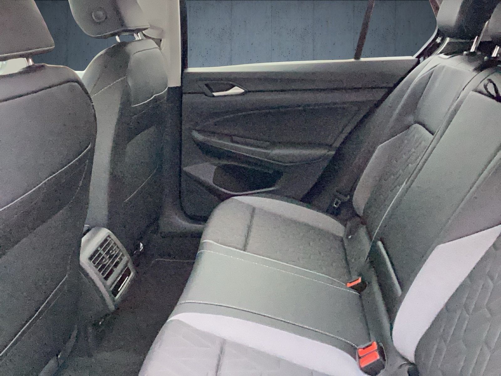 Volkswagen Golf - Bild 12