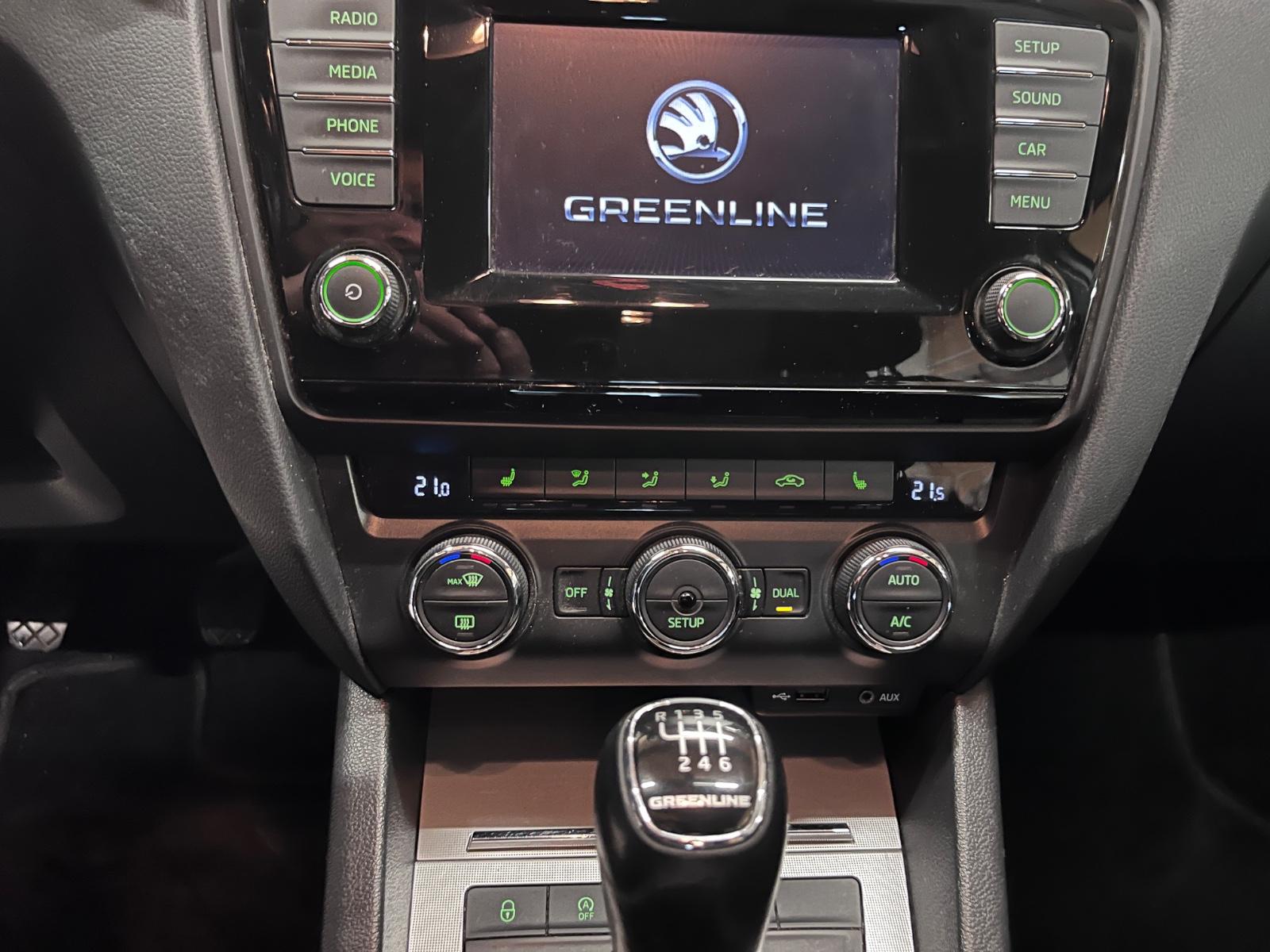 Skoda Octavia 2015 — photo 6