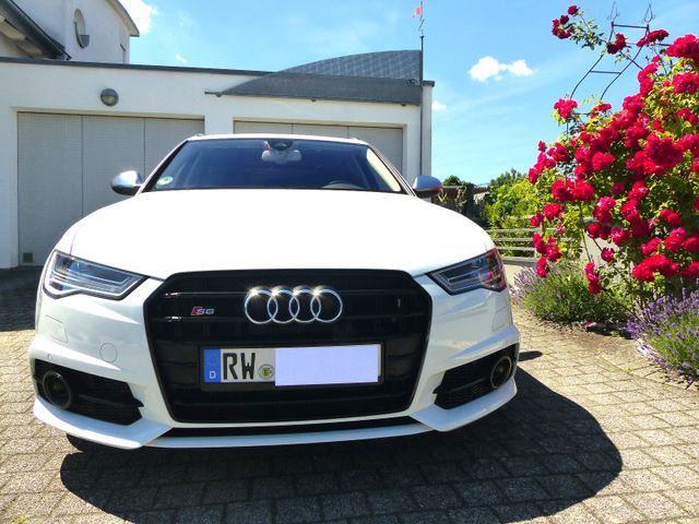 AUDI S6 4.0 TFSI quattro S tronic Avant -StHz, AHV