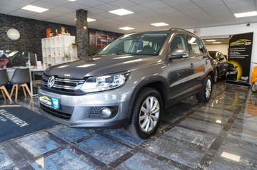Volkswagen Tiguan - 10