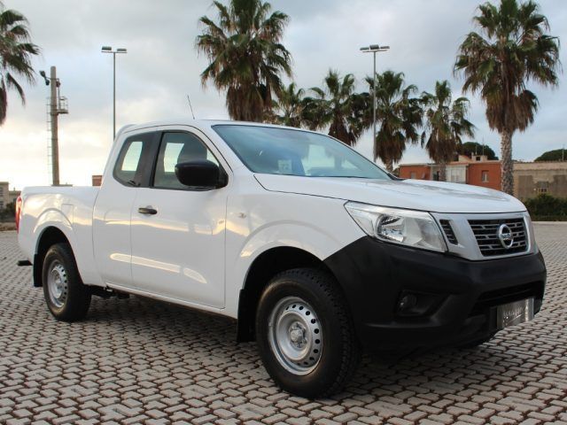 Nissan NISSAN Navara 2.3 dCi 4WD Double Cab AUTOCARRO